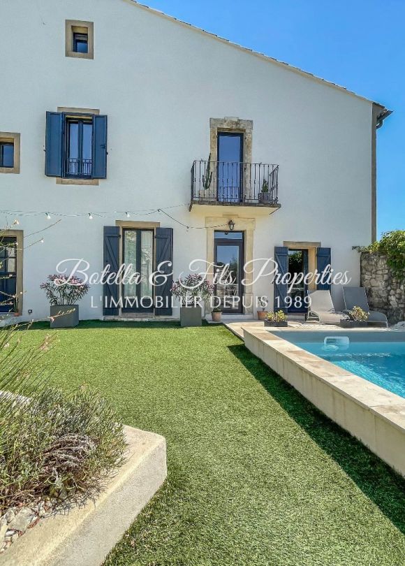 vente Demeure de ville et village Uzes