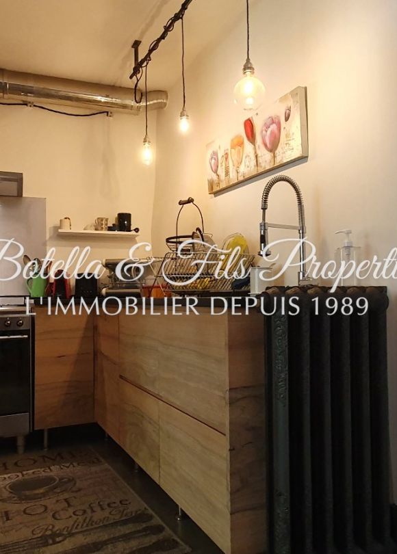 vente Demeure de ville et village Uzes