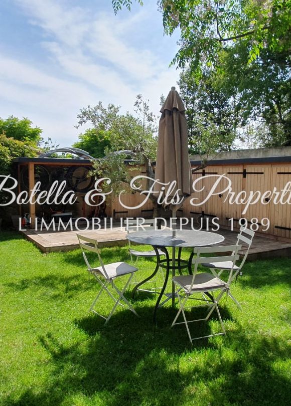 vente Demeure de ville et village Uzes