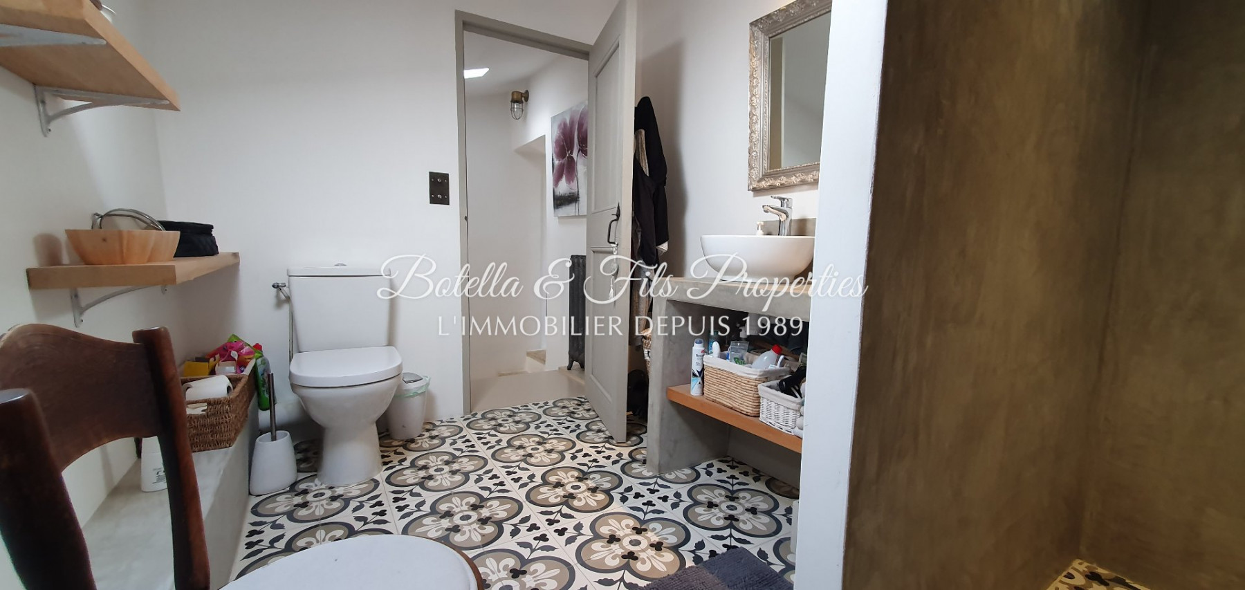 sale Demeure de ville et village Uzes