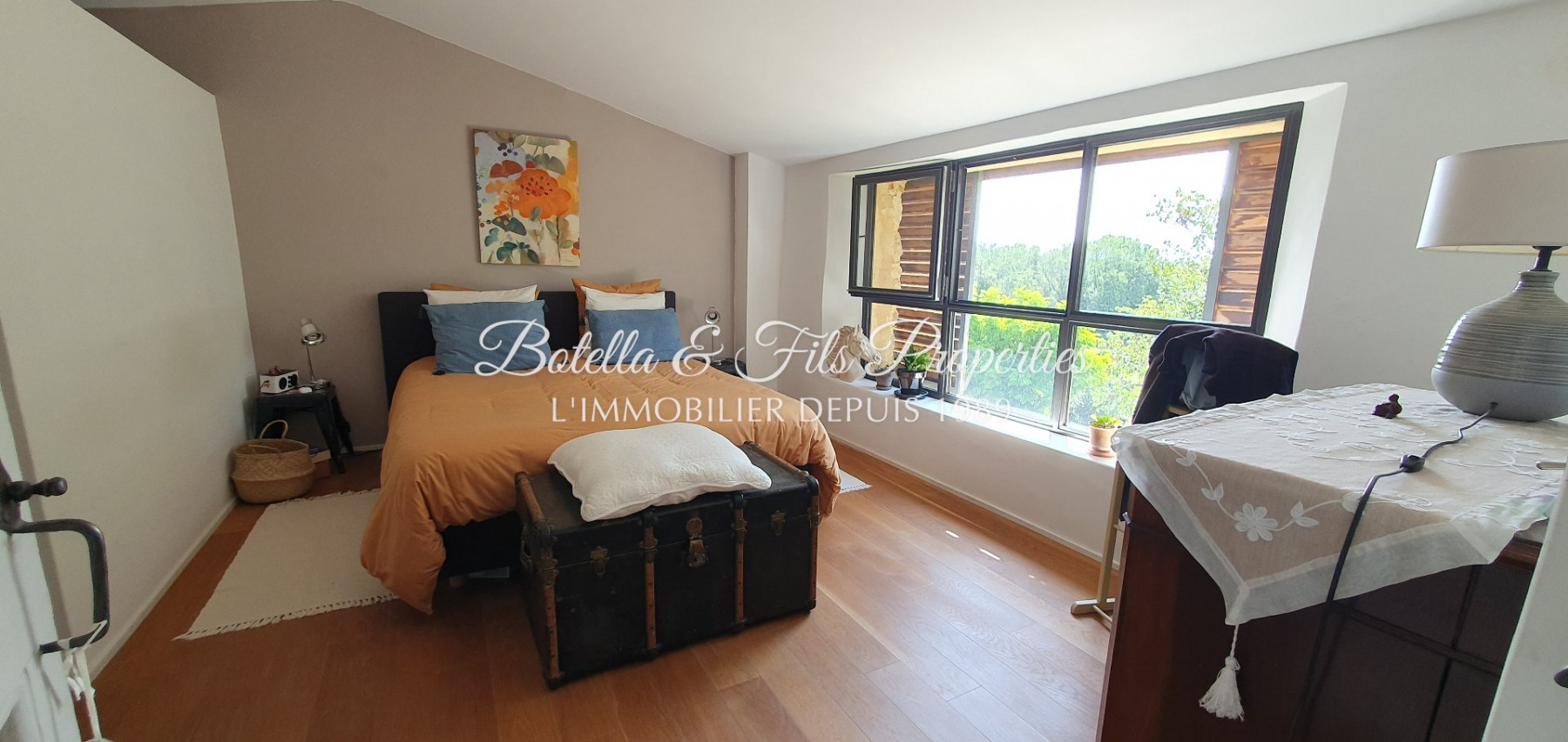 sale Demeure de ville et village Uzes