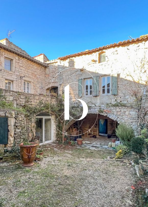 sale Demeure de ville et village Barjac
