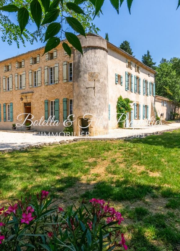 vente Château Cornillon