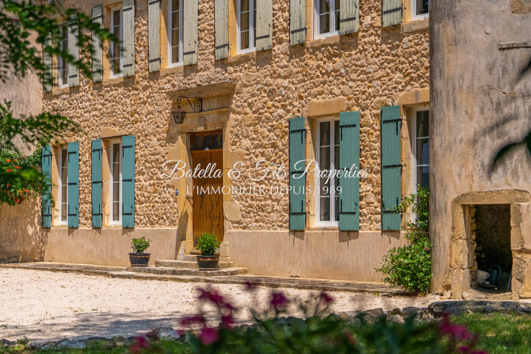 sale Château Cornillon
