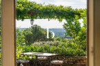sale Mas Uzes