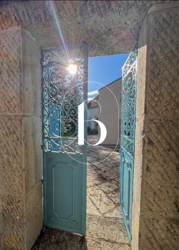 vente Mas Grospierres