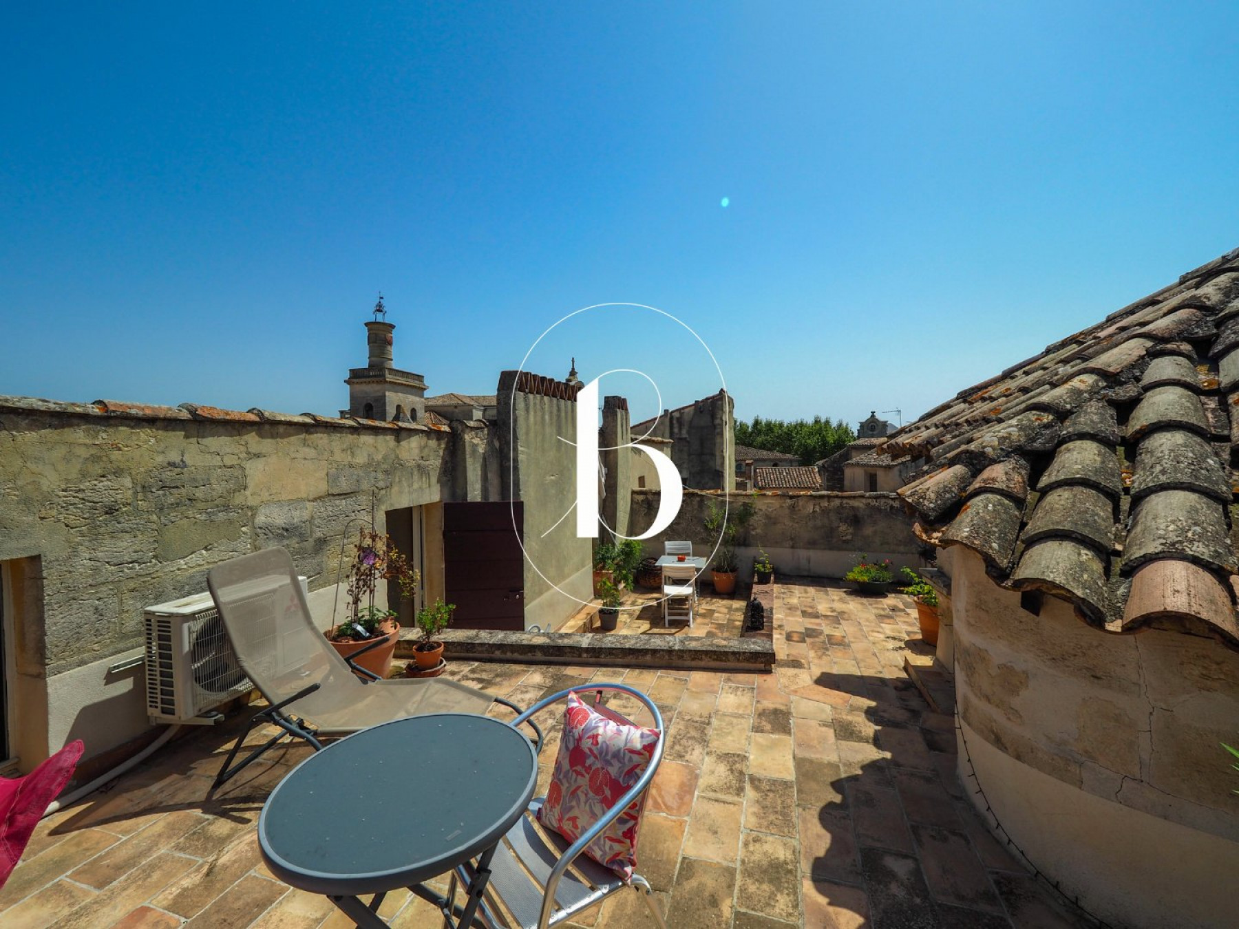 sale Appartement Uzes