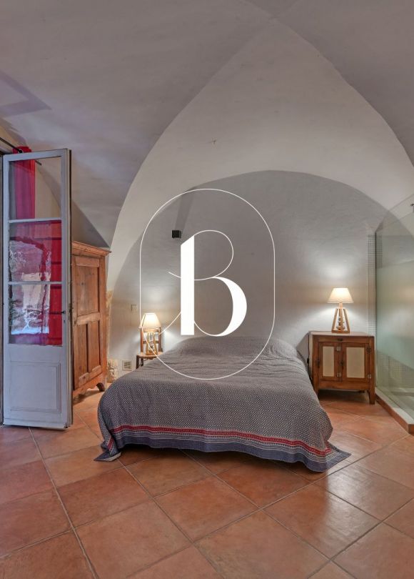 vente Maison de village Uzes