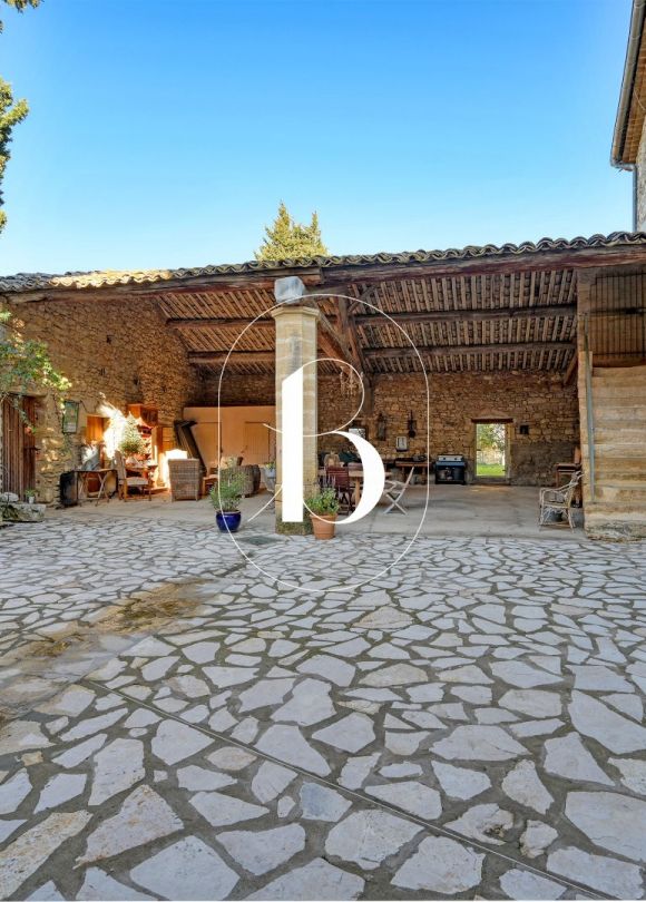 vente Maison de village Uzes