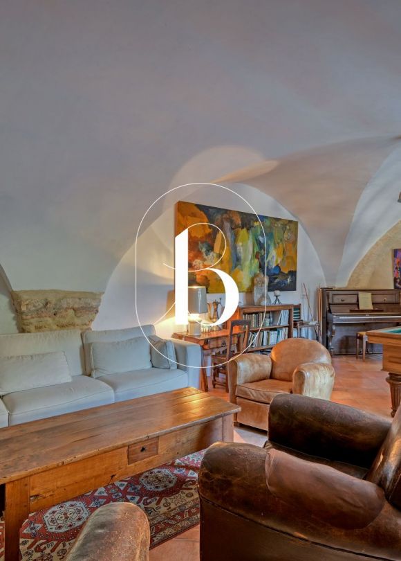 vente Maison de village Uzes