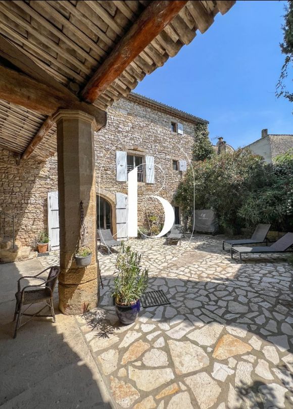 vente Maison de village Uzes