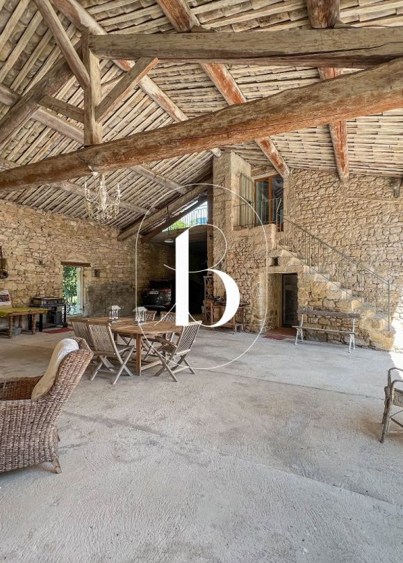 vente Maison de village Uzes