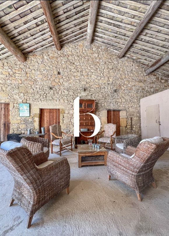 vente Maison de village Uzes