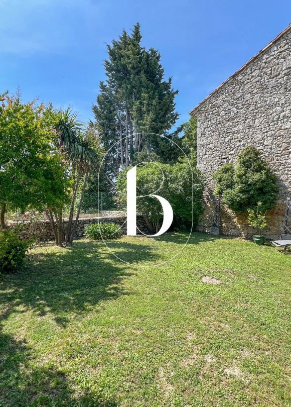 vente Maison de village Uzes