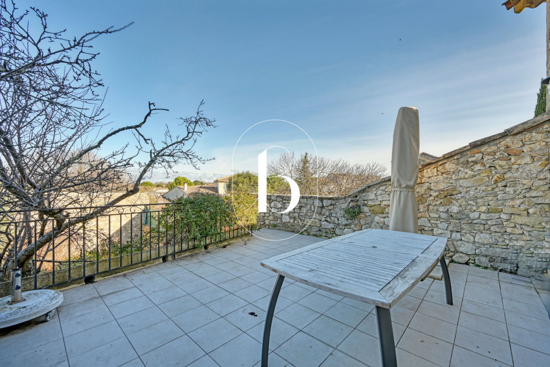 sale Maison de village Uzes