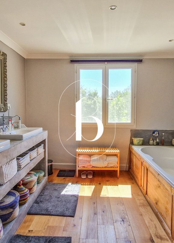 sale Maison contemporaine Uzes