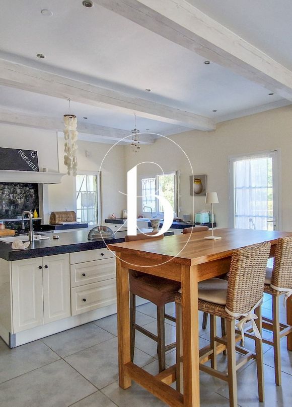 sale Maison contemporaine Uzes