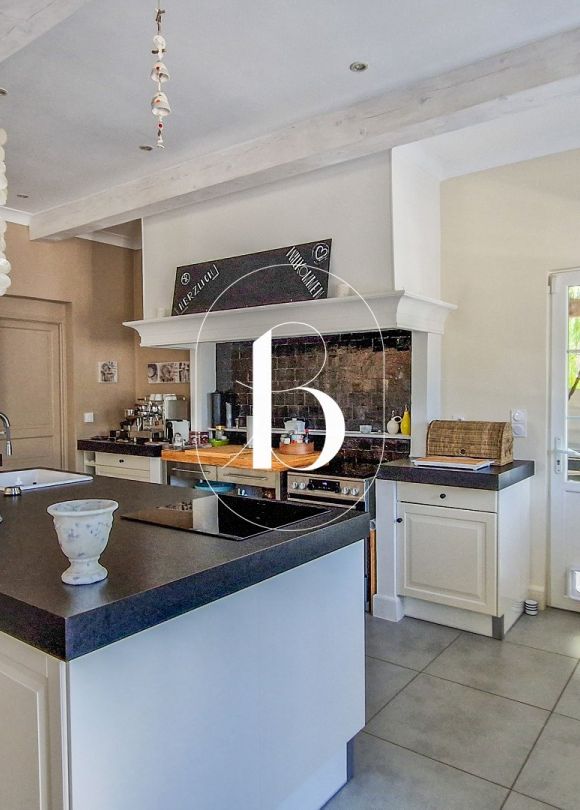 sale Maison contemporaine Uzes