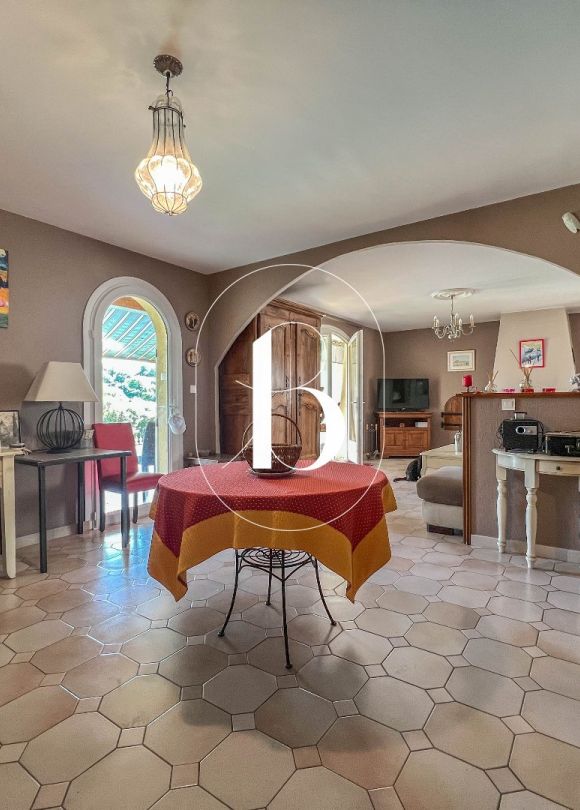 vente Villa Uzes