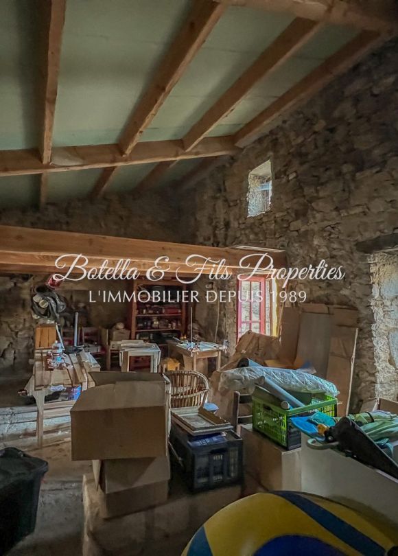 sale Maison de village Les Vans