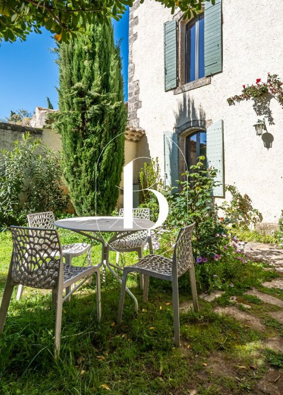 vente Maison de village Uzes