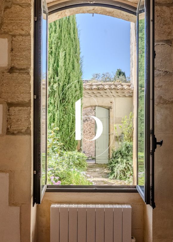 vente Maison de village Uzes