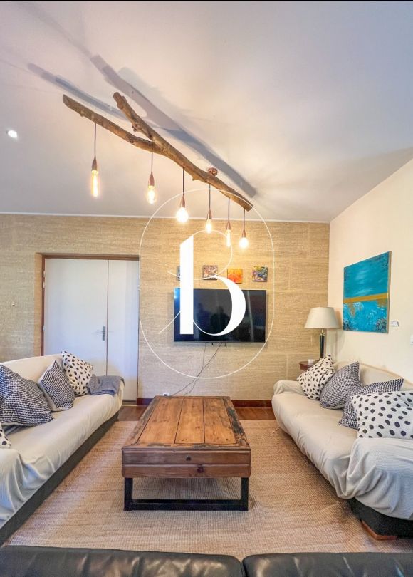 sale Villa Uzes