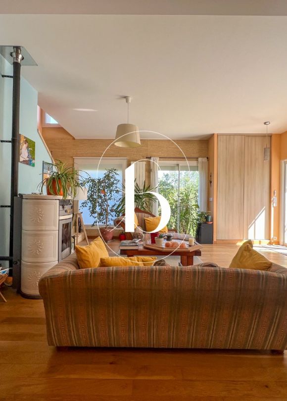 sale Villa Uzes