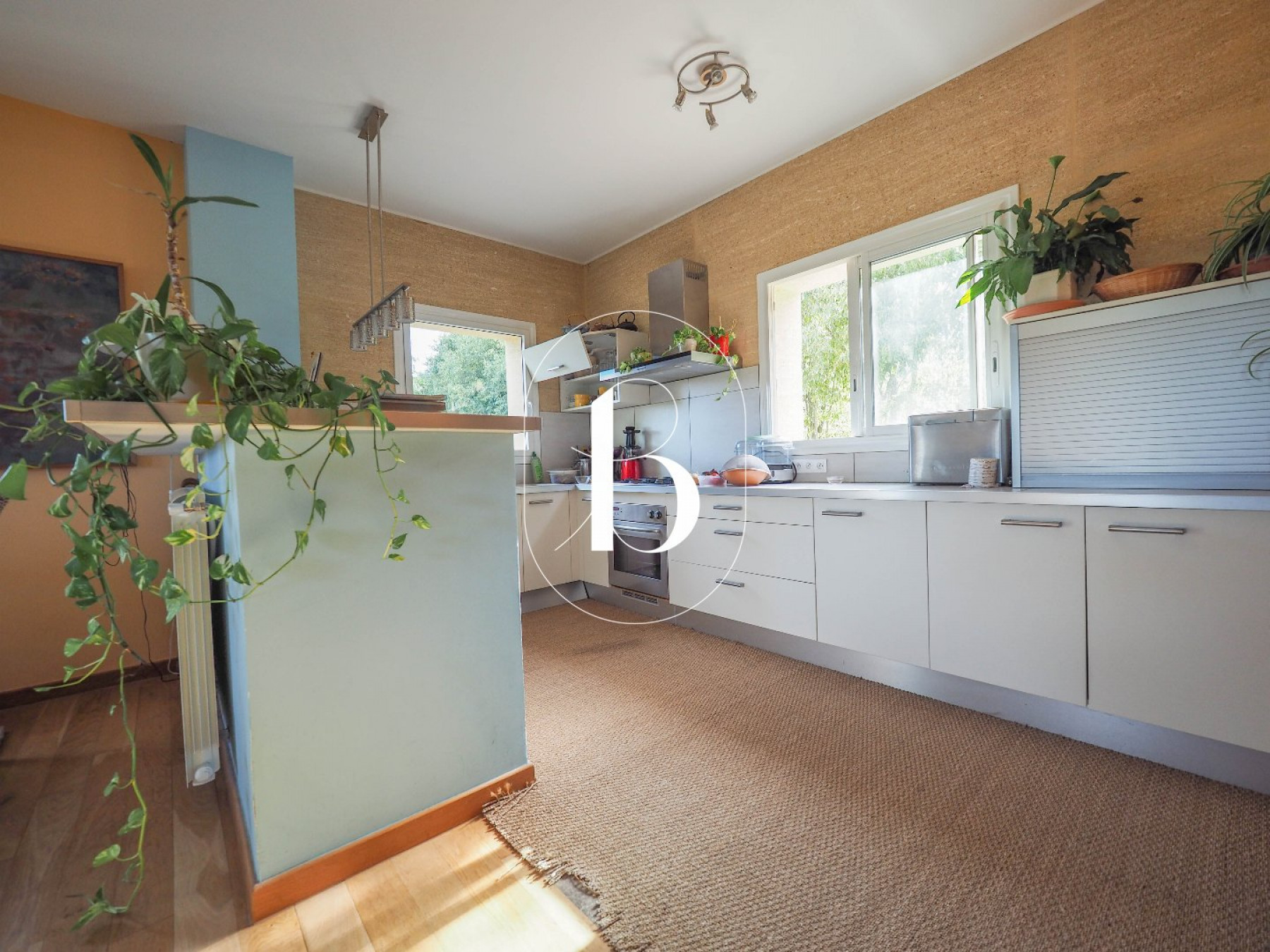 sale Villa Uzes