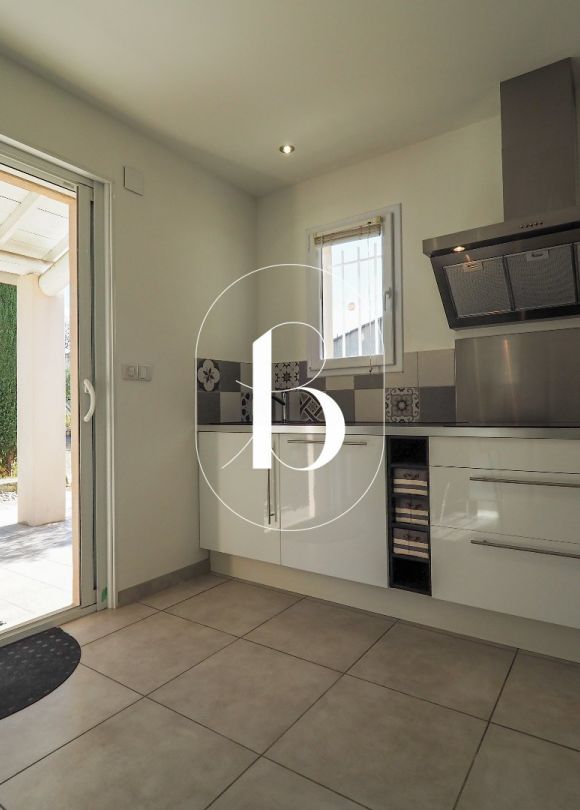 sale Maison contemporaine Uzes