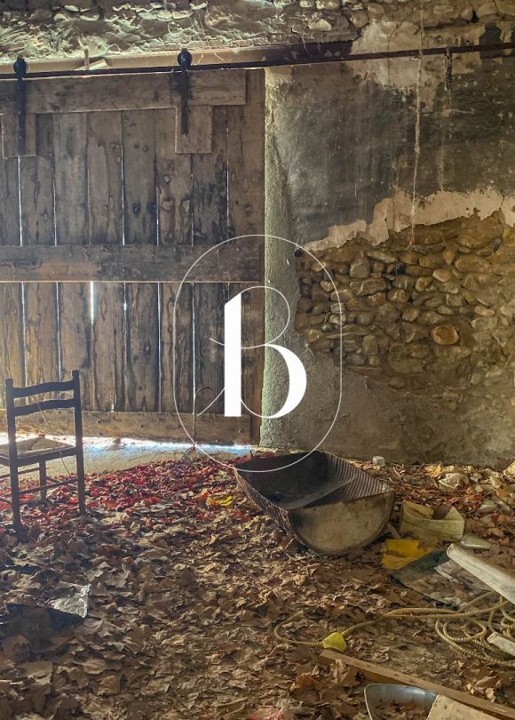 sale Hôtel Saint Sauveur De Cruzieres