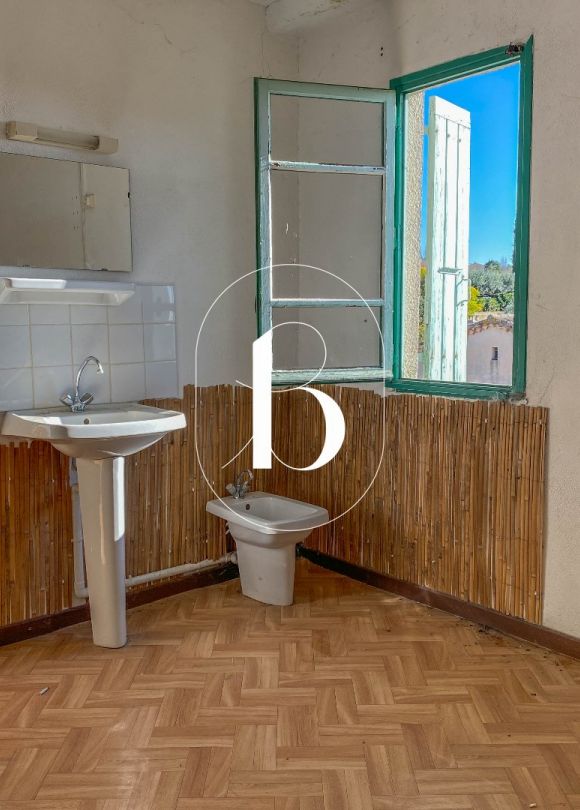 sale Hôtel Saint Sauveur De Cruzieres