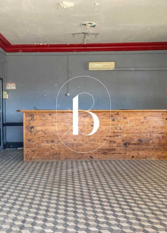 sale Hôtel Saint Sauveur De Cruzieres