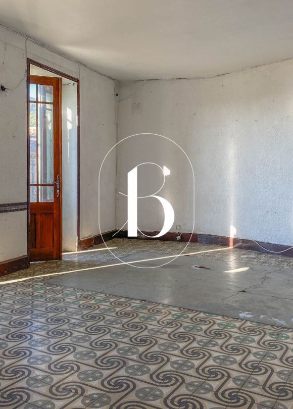 sale Hôtel Saint Sauveur De Cruzieres