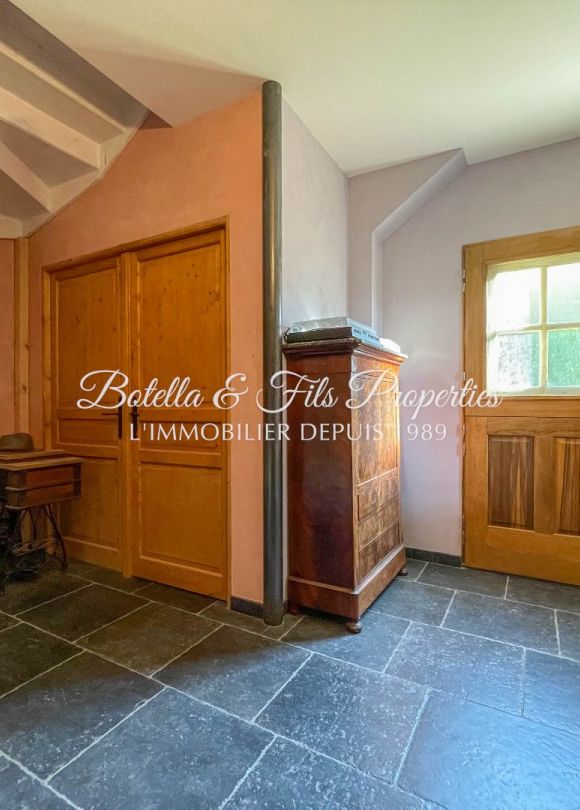 sale Maison contemporaine Uzes