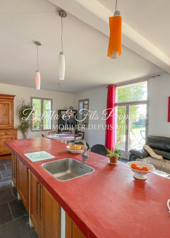 sale Maison contemporaine Uzes