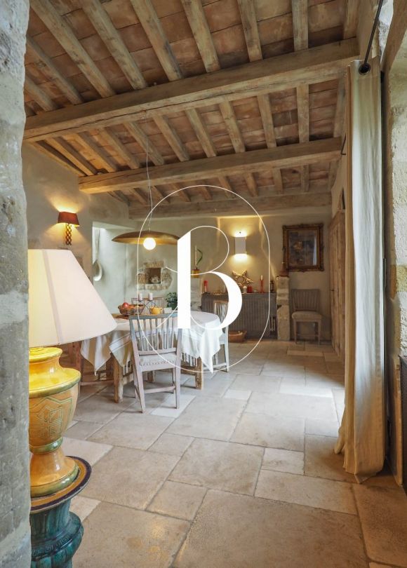 vente Maison de village Uzes