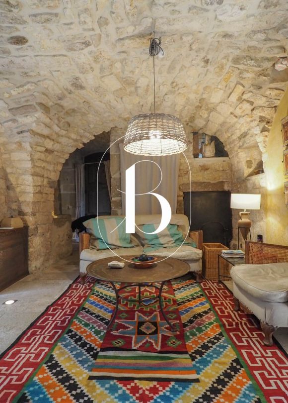 vente Maison de village Uzes