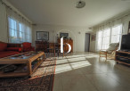 sale Villa Uzes