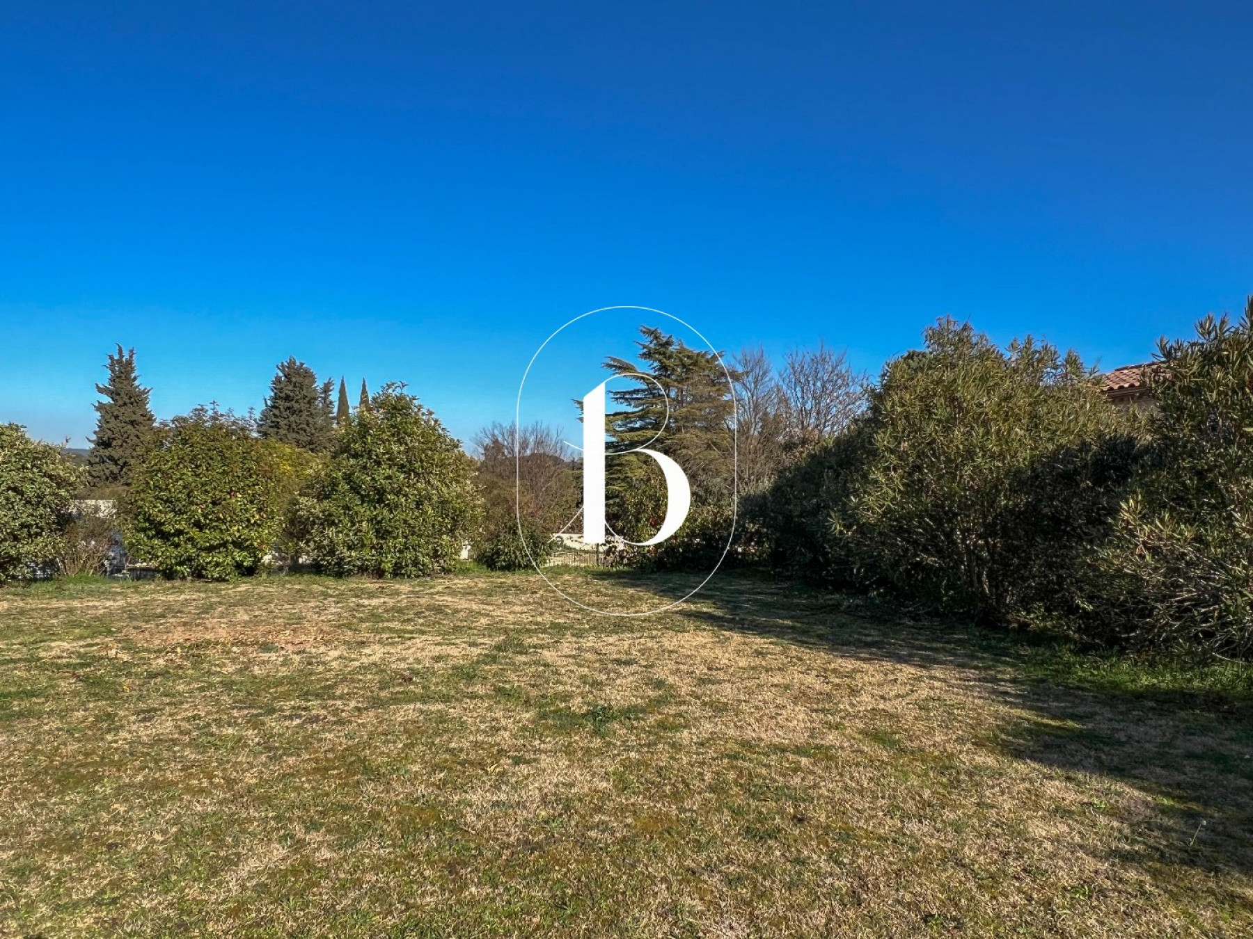 sale Villa Uzes