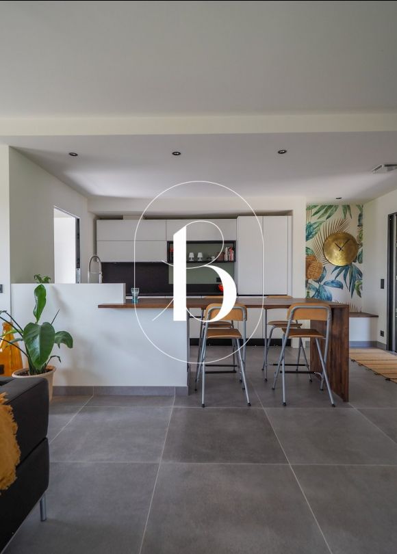 sale Maison contemporaine Uzes
