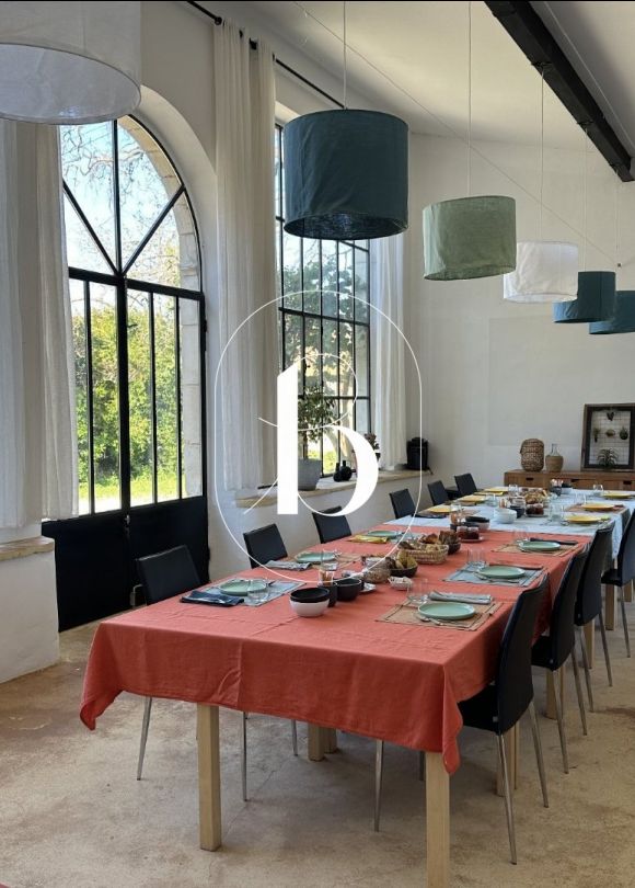 sale Mas Uzes