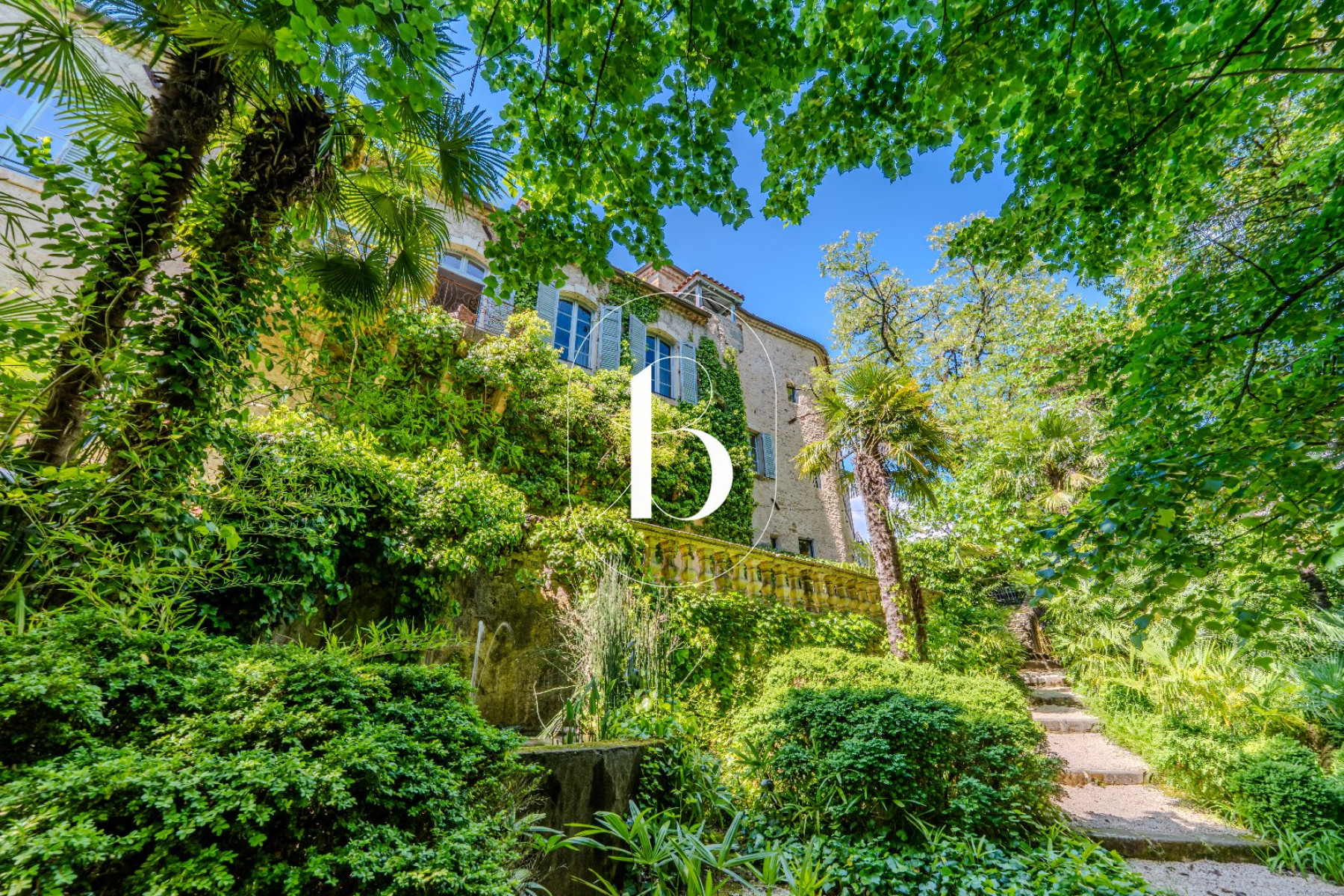 vente Château Aubenas