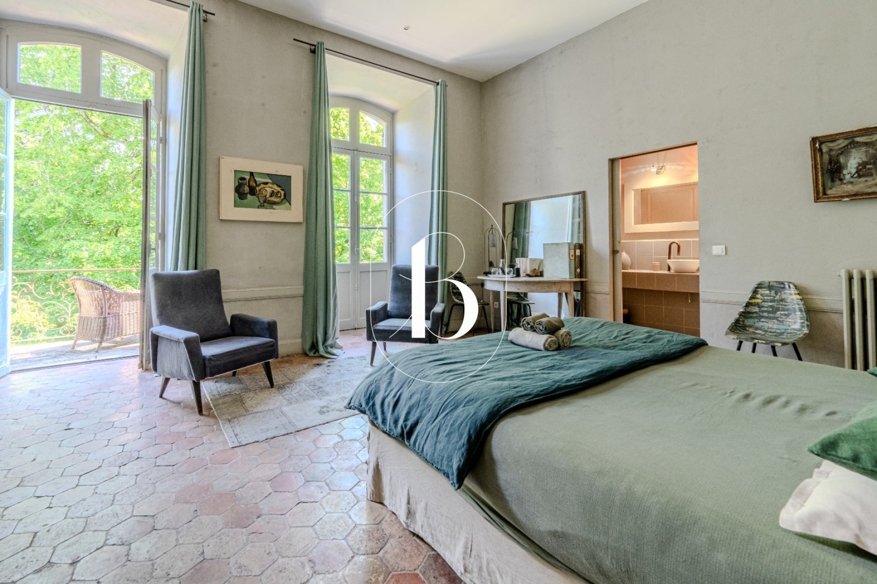 vente Château Aubenas