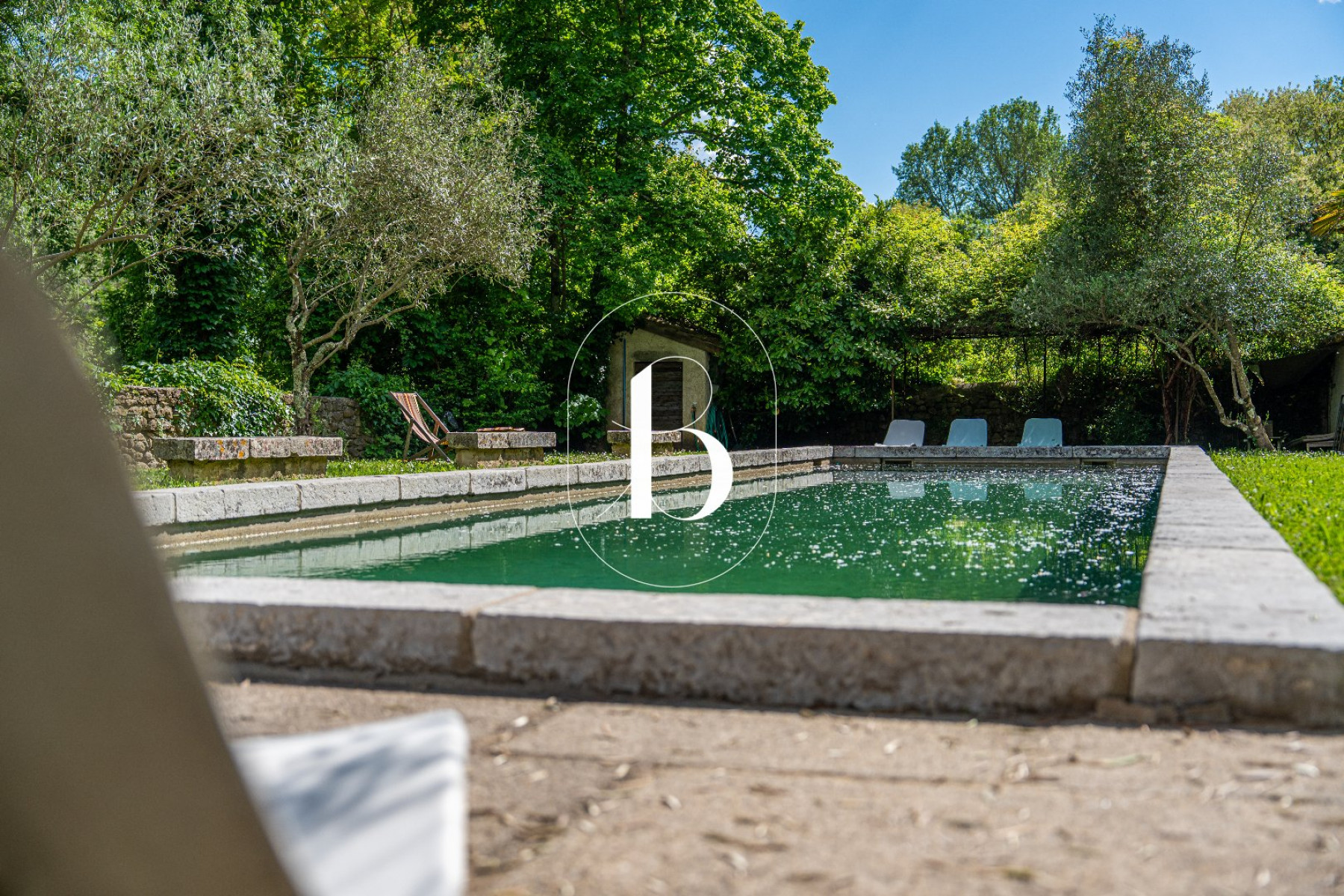 vente Château Aubenas