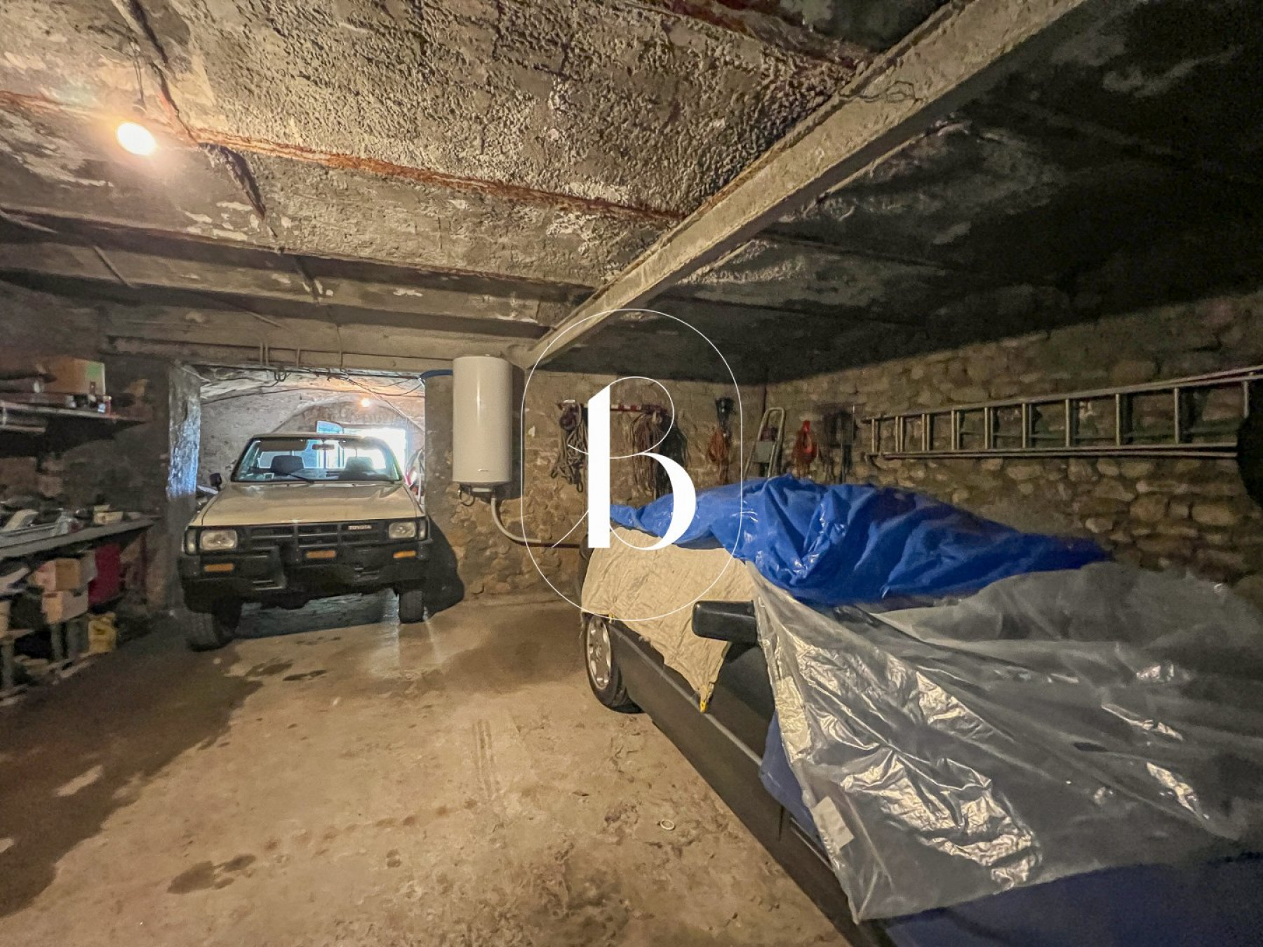 sale Maison de village Saint Sauveur De Cruzieres