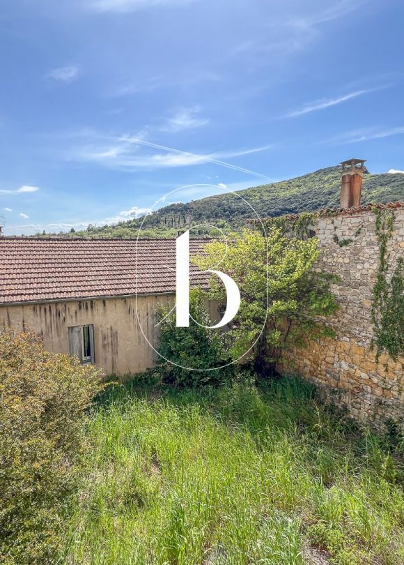 sale Maison de village Saint Sauveur De Cruzieres