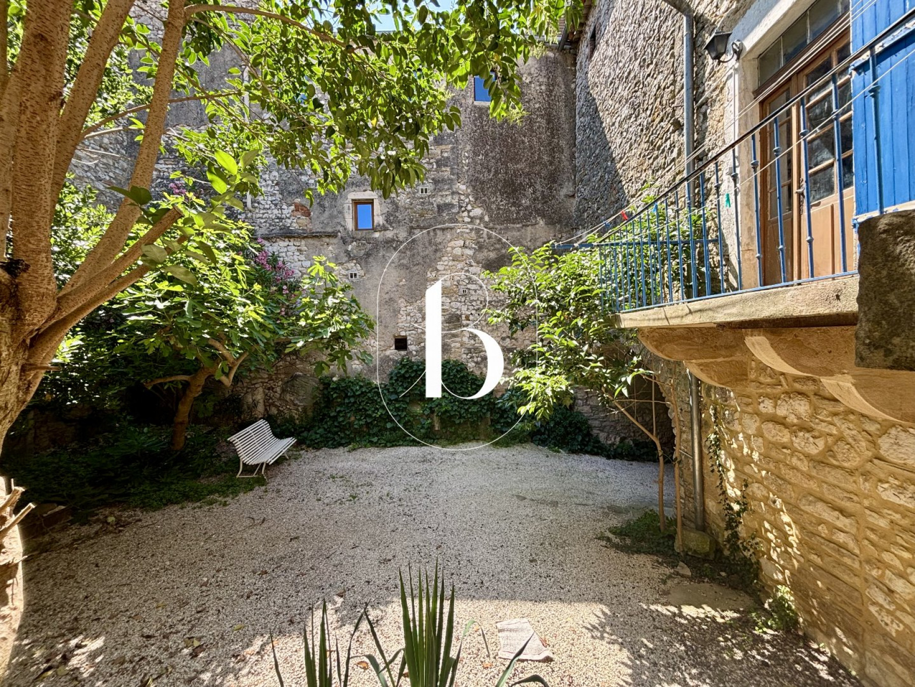 sale Maison de village Uzes