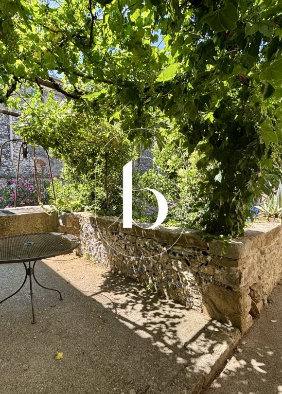sale Maison de village Uzes