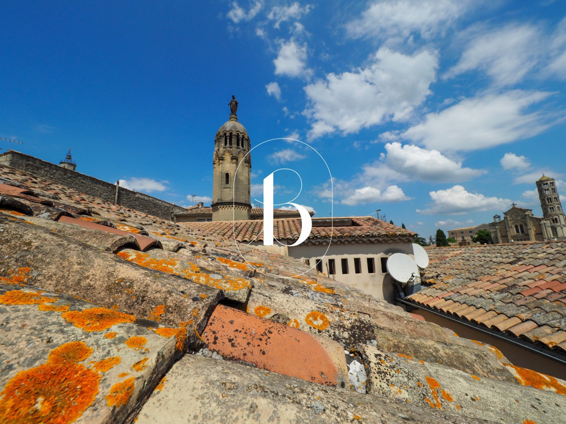 vente Immeuble Uzes